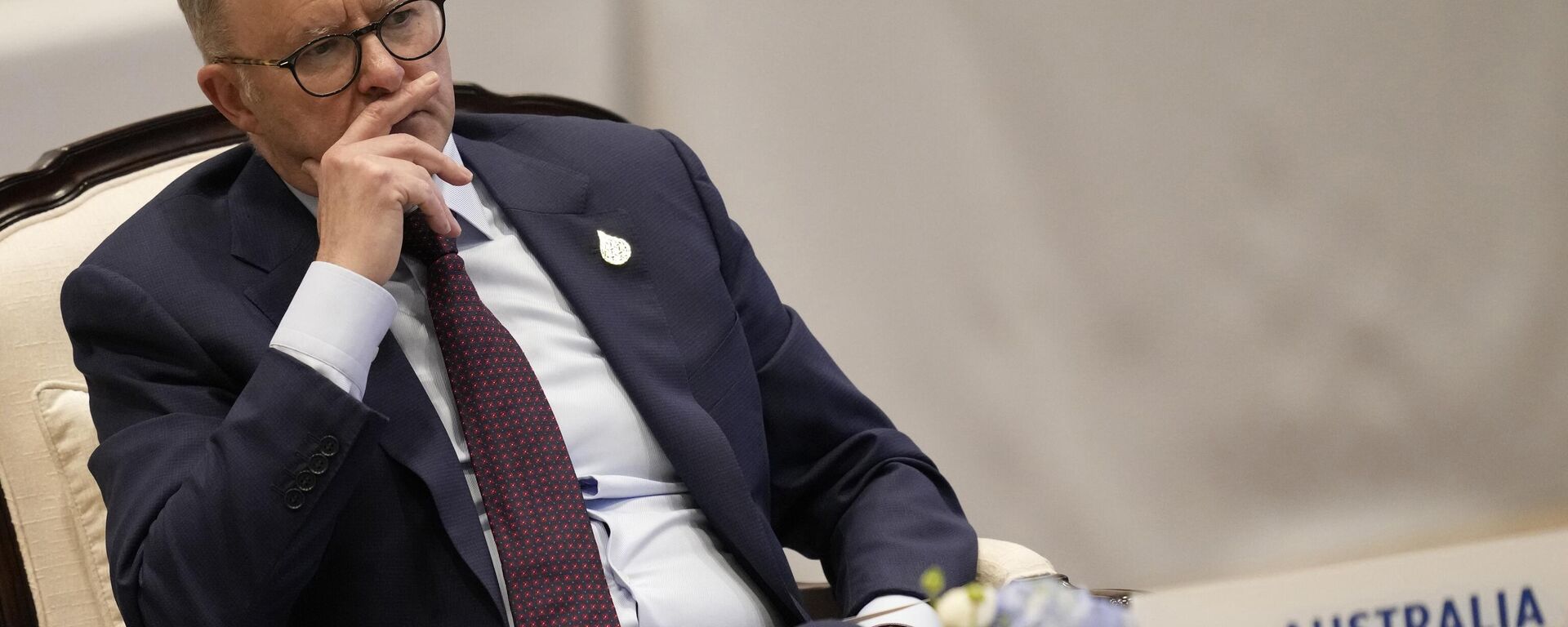 O primeiro-ministro australiano Anthony Albanese participa do Diálogo do Líder da APEC com o Conselho Consultivo de Negócios da APEC durante a cúpula da APEC de Cooperação Econômica Ásia-Pacífico, sexta-feira, 18 de novembro de 2022, em Bangkok, Tailândia - Sputnik Brasil, 1920, 18.11.2022
