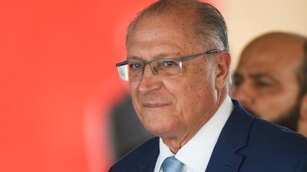 Geraldo Alckmin chegando para coletiva,22 de novembro de 2022 - Sputnik Brasil