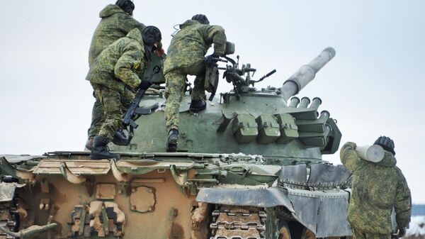 Militares russos em ação na zona da operação especial - Sputnik Brasil