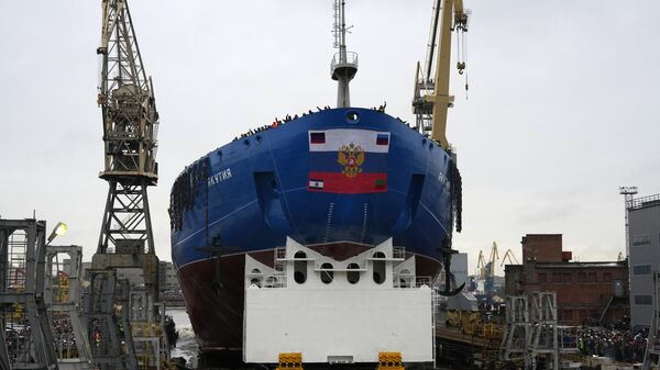 O casco do quebra-gelo nuclear Yakutia, da classe 22220, durante inauguração em São Petersburgo. Rússia, 22 de novembro de 2022 - Sputnik Brasil
