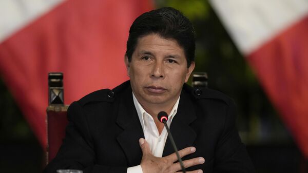Pedro Castillo dá entrevista coletiva no palácio presidencial em Lima, Peru, em 11 de outubro de 2022 - Sputnik Brasil