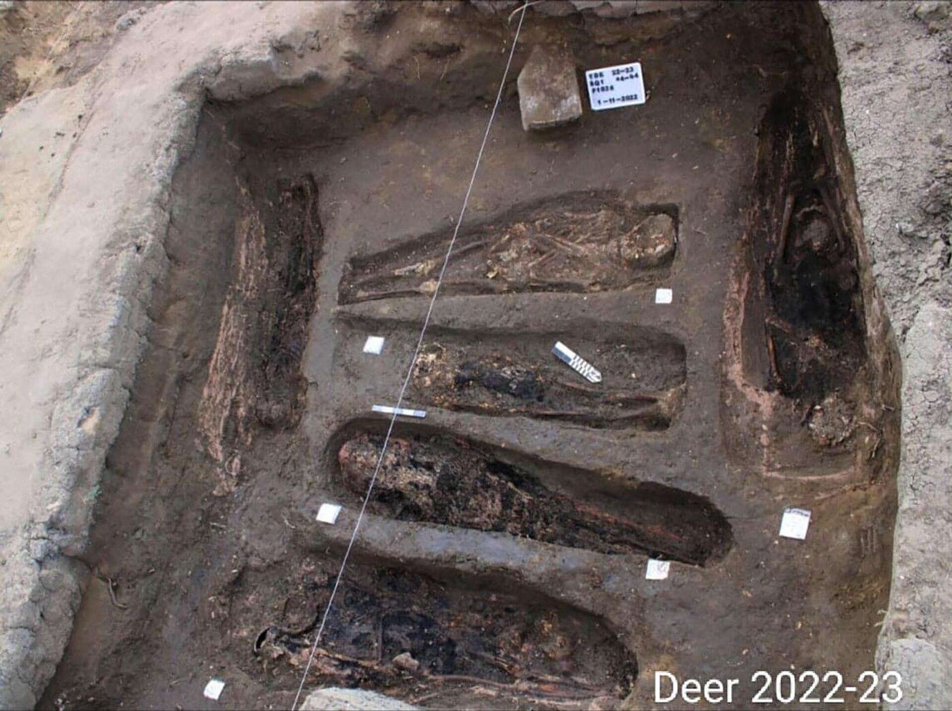 Descobertas tumbas e fragmentos em referência aos deuses do Período Tardio do antigo Egito - Sputnik Brasil, 1920, 21.12.2022