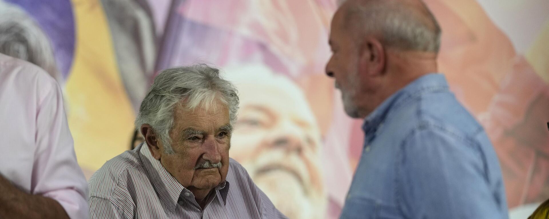 José Pepe Mujica, ex-presidente do Uruguai, participou do último ato de campanha do então candidato Luiz Inácio Lula da Silva, em São Paulo, 29 de outubro de 2022 - Sputnik Brasil, 1920, 23.12.2022