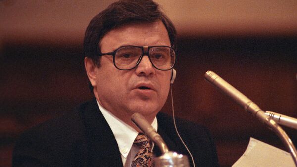 Ruslan Khasbulatov, ex-presidente do Conselho Supremo da Federação da Rússia - Sputnik Brasil