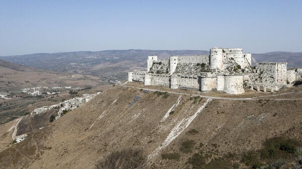 Panorama do castelo Krak des Chevaliers, cerca de 40 quilômetros a oeste da cidade de Homs, Síria, e próxima da fronteira com o Líbano, 20 de outubro de 2020 - Sputnik Brasil