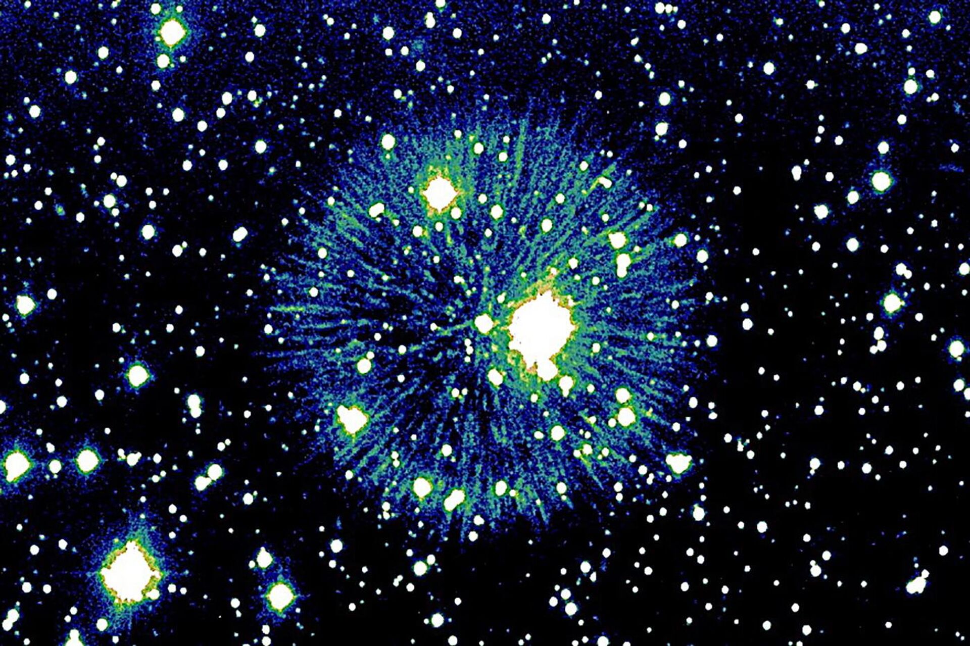 Nebulosa Pa 30, que provavelmente resultou da colisão de duas estrelas moribundas, ocorrida há aproximadamente 850 anos - Sputnik Brasil, 1920, 16.01.2023