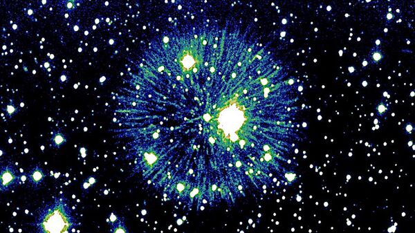 Nebulosa Pa 30, que provavelmente resultou da colisão de duas estrelas moribundas, ocorrida há aproximadamente 850 anos - Sputnik Brasil