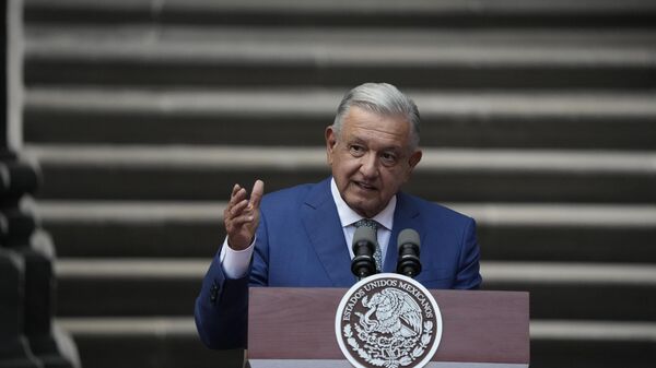 O presidente mexicano Andrés Manuel López Obrador fala durante a Cúpula da América do Norte, no Palácio Nacional da Cidade do México, 10 de janeiro de 2023 - Sputnik Brasil
