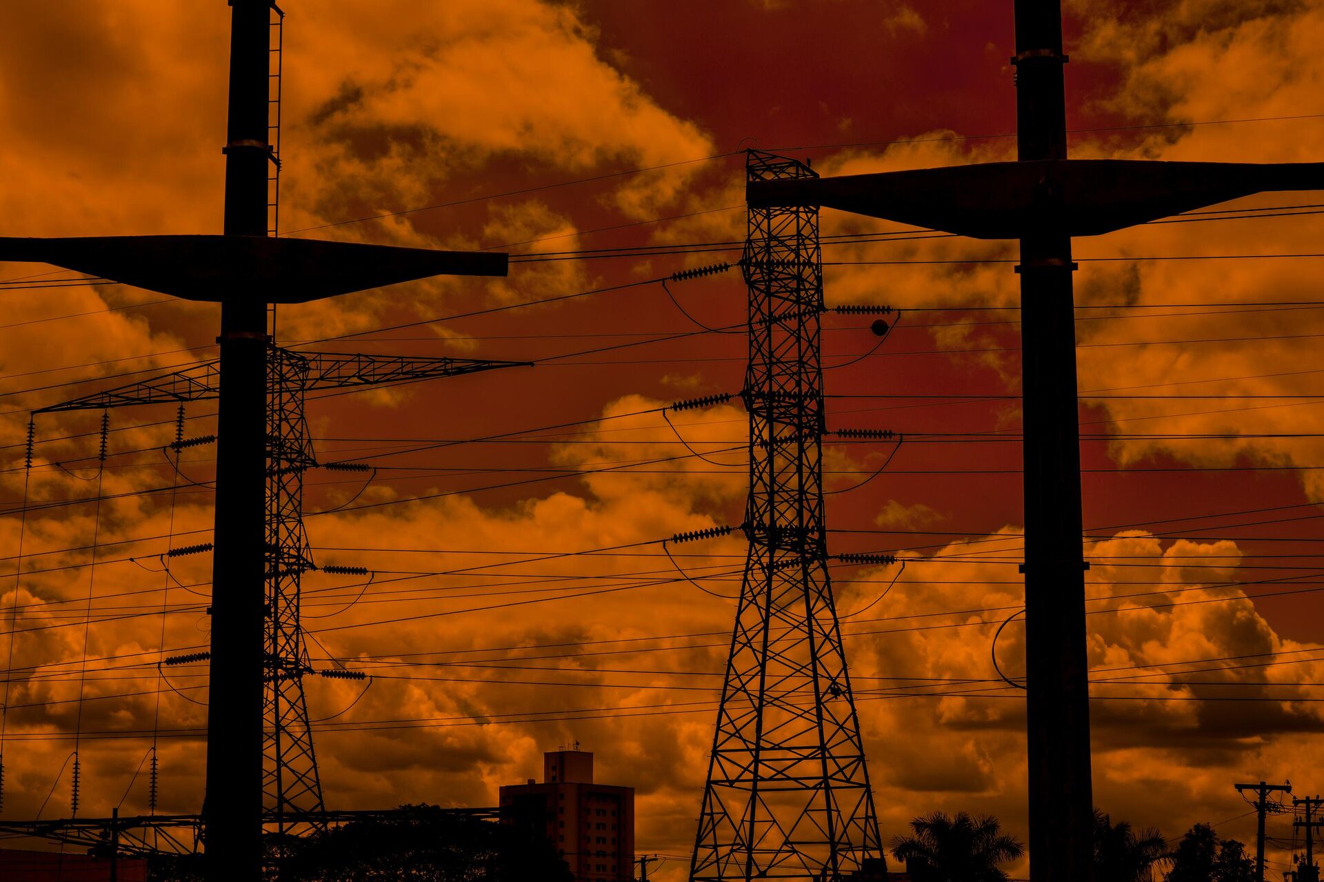Torres de energia elétrica em São José dos Campos (SP). São Paulo, 5 de novembro de 2022 - Sputnik Brasil, 1920, 25.10.2023
