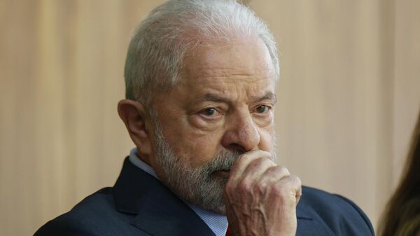 O presidente Luiz Inácio Lula da Silva participa de um café da manhã com jornalistas credenciados no Palácio do Planalto, em Brasília, em 12 de janeiro de 2023 - Sputnik Brasil