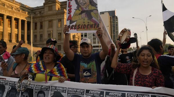 Protestos no Peru - Sputnik Brasil