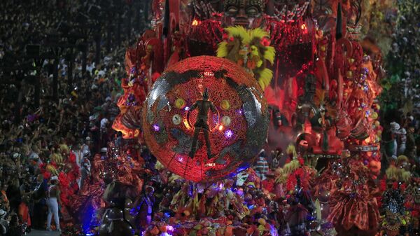 A Acadêmicos do Grande Rio foi a campeã do desfile das escolas de samba do Rio de Janeiro de 2022 com um enredo sobre Exu. Rio de Janeiro (RJ), Brasil, 24 de abril de 2022 - Sputnik Brasil