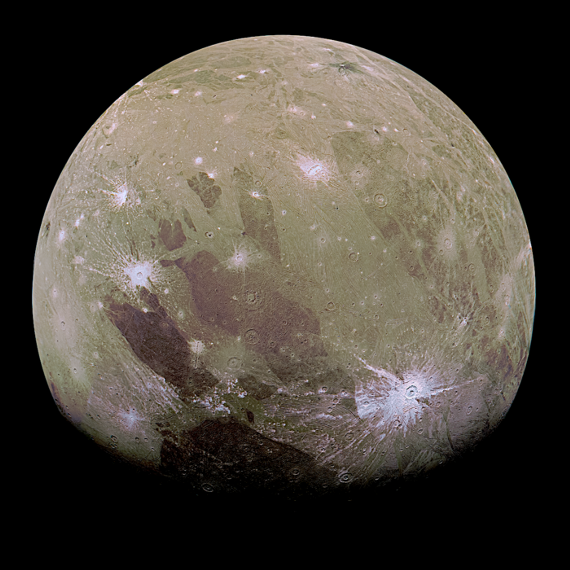 Este satélite mostra as veias brancas ao longo da superfície da Ganímedes, maior lua de Júpiter. A descoberta dos novos tipos de gelo salgados pode explicar os materiais nestas veias e fornecer pistas sobre a composição desta lua - Sputnik Brasil, 1920, 21.02.2023