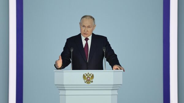 O presidente da Rússia, Vladimir Putin, em discurso à Assembleia Federal, em 21 de fevereiro de 2023 - Sputnik Brasil
