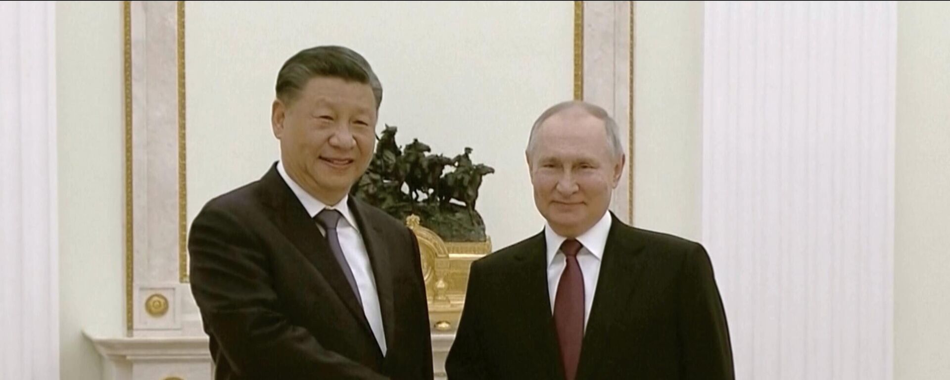 Presidente russo, Vladimir Putin, no encontro com o presidente chinês, Xi Jinping, hoje (20), no Kremlin - Sputnik Brasil, 1920, 20.03.2023