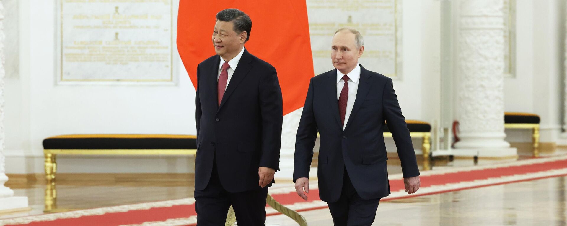 Presidente russo, Vladimir Putin, e o líder chinês, Xi Jinping, durante reunião em Moscou, 21 de março de 2023 - Sputnik Brasil, 1920, 21.03.2023