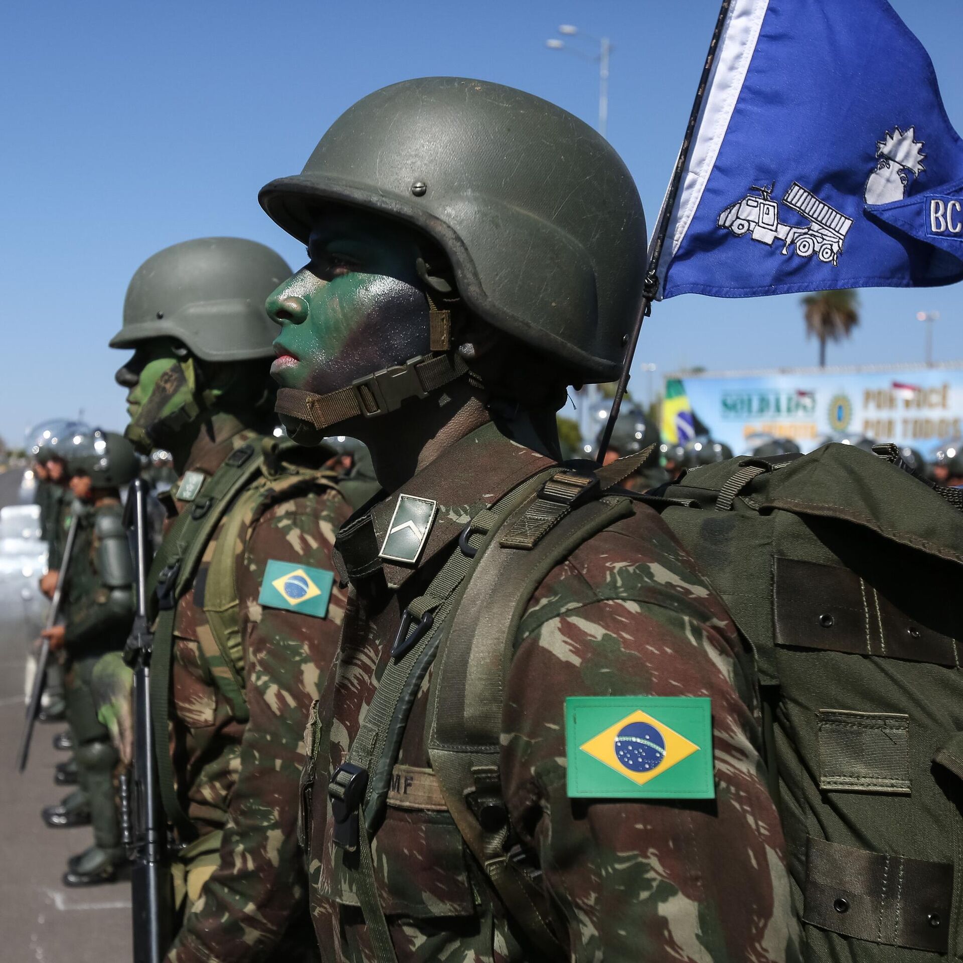 Exército brasileiro detém militares venezuelanos em Roraima