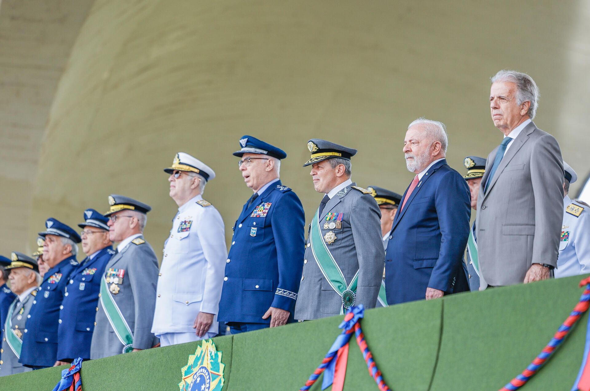 Presidente da República, Luiz Inácio Lula da Silva, durante cerimônia do Dia do Exército em Brasília, 19 de abril de 2023 - Sputnik Brasil, 1920, 19.04.2023