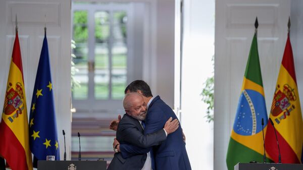 O presidente Lula foi recebido pelo primeiro-ministro Pedro Sánchez no Palácio da Moncloa - Sputnik Brasil