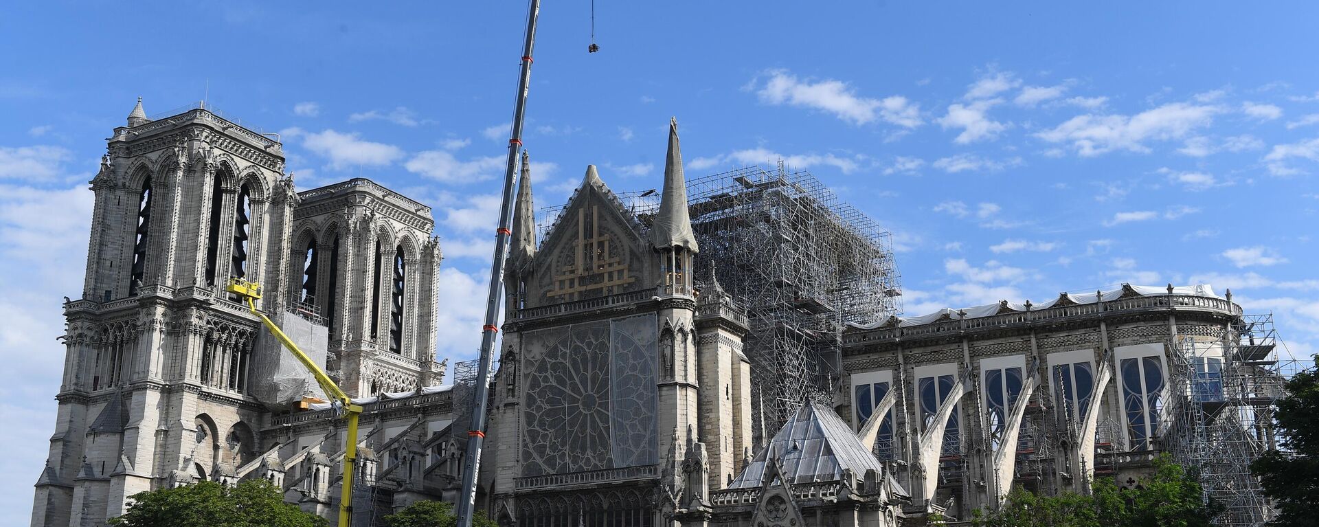 Catedral de Notre-Dame de Paris - Sputnik Brasil, 1920, 01.05.2023