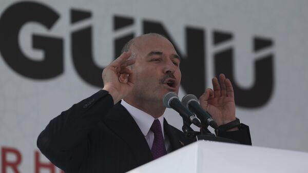 O ministro do Interior da Turquia, Suleyman Soylu, discursa na cerimônia de inauguração de novos prédios do governo em Ancara, Turquia, 19 de outubro de 2022. - Sputnik Brasil