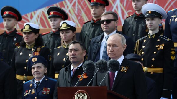 Presidente da Rússia, Vladimir Putin, faz discurso durante a Parada da Vitória no 78º aniversário da vitória na Grande Guerra pela Pátria, Praça Vermelha, Moscou, 9 de maio de 2023 - Sputnik Brasil