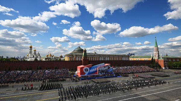 Parada na Praça Vermelha em Moscou dedicada ao 78º aniversário da Vitória na Grande Guerra pela Pátria
 - Sputnik Brasil