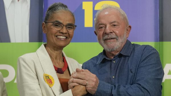 O ex-presidente do Brasil Luiz Inácio Lula da Silva, à direita, e a candidata ao Congresso Marina Silva, campanha em São Paulo, Brasil, 12 de setembro de 2022 - Sputnik Brasil
