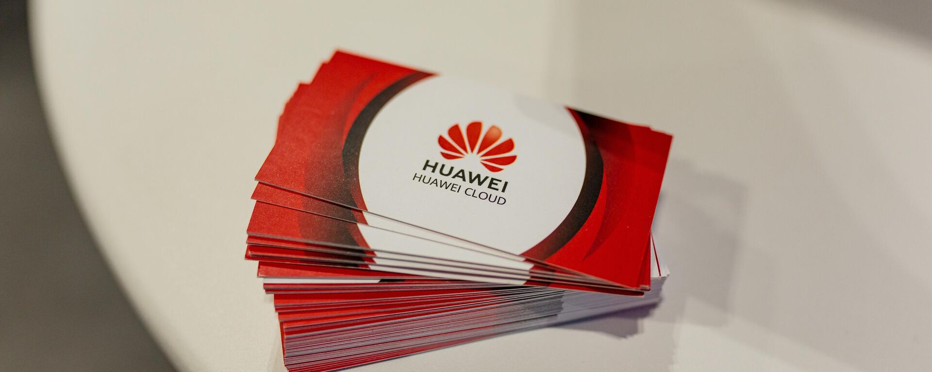 Logotipos da empresa chinesa Huawei (imagem referencial) - Sputnik Brasil, 1920, 26.05.2023