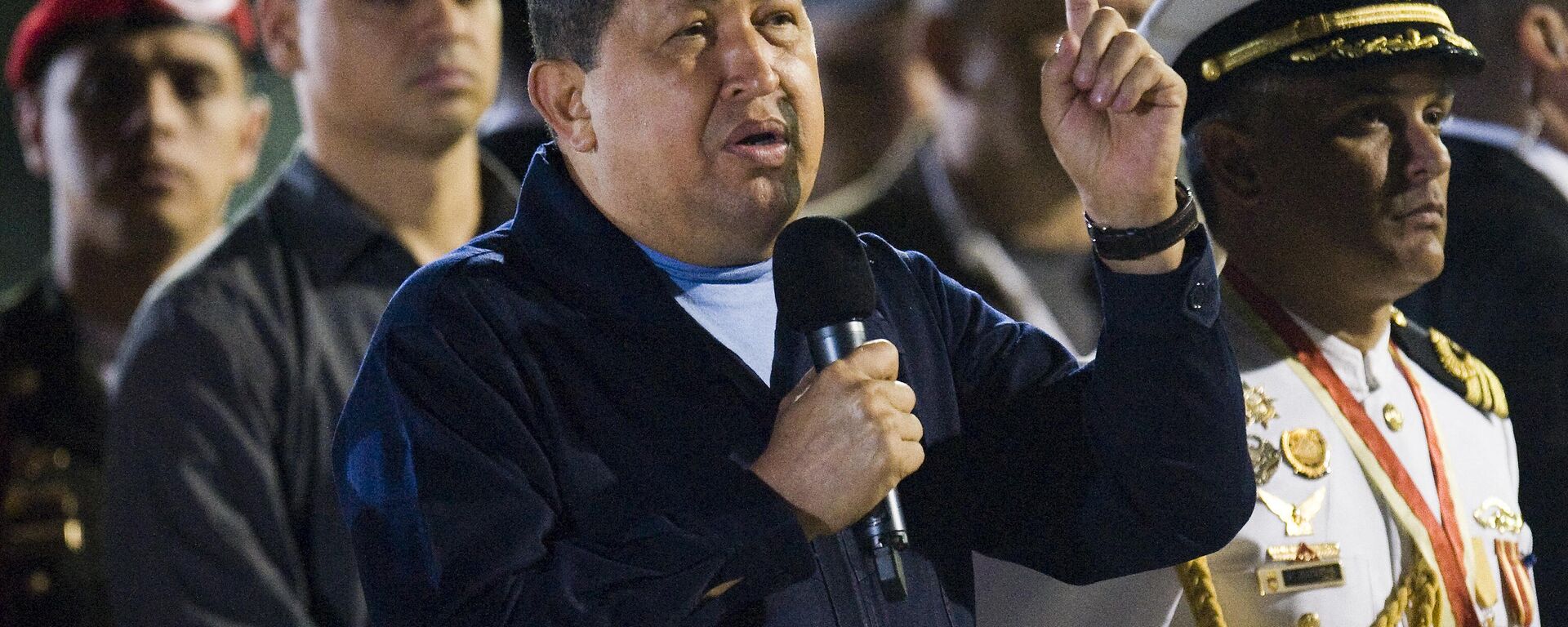 Hugo Chávez, presidente da Venezuela, dá discurso antes de partir para Cuba, em Caracas, Venezuela, 24 de março de 2012 - Sputnik Brasil, 1920, 17.06.2023