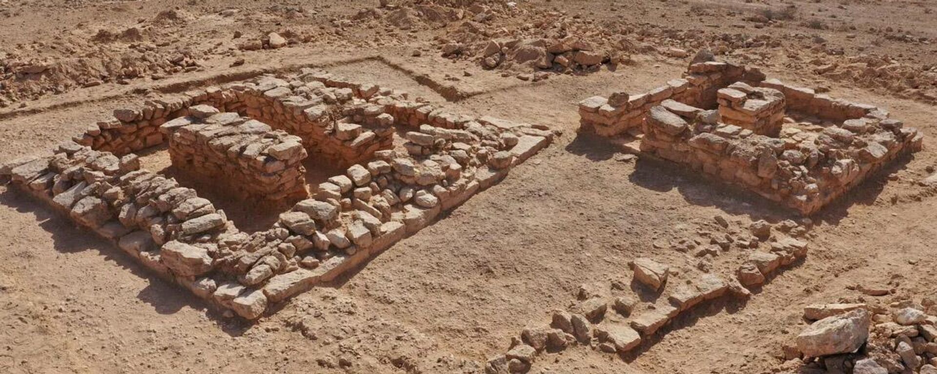 Túmulos enigmáticos de 2.500 anos são encontrados em deserto israelense - Sputnik Brasil, 1920, 28.06.2023