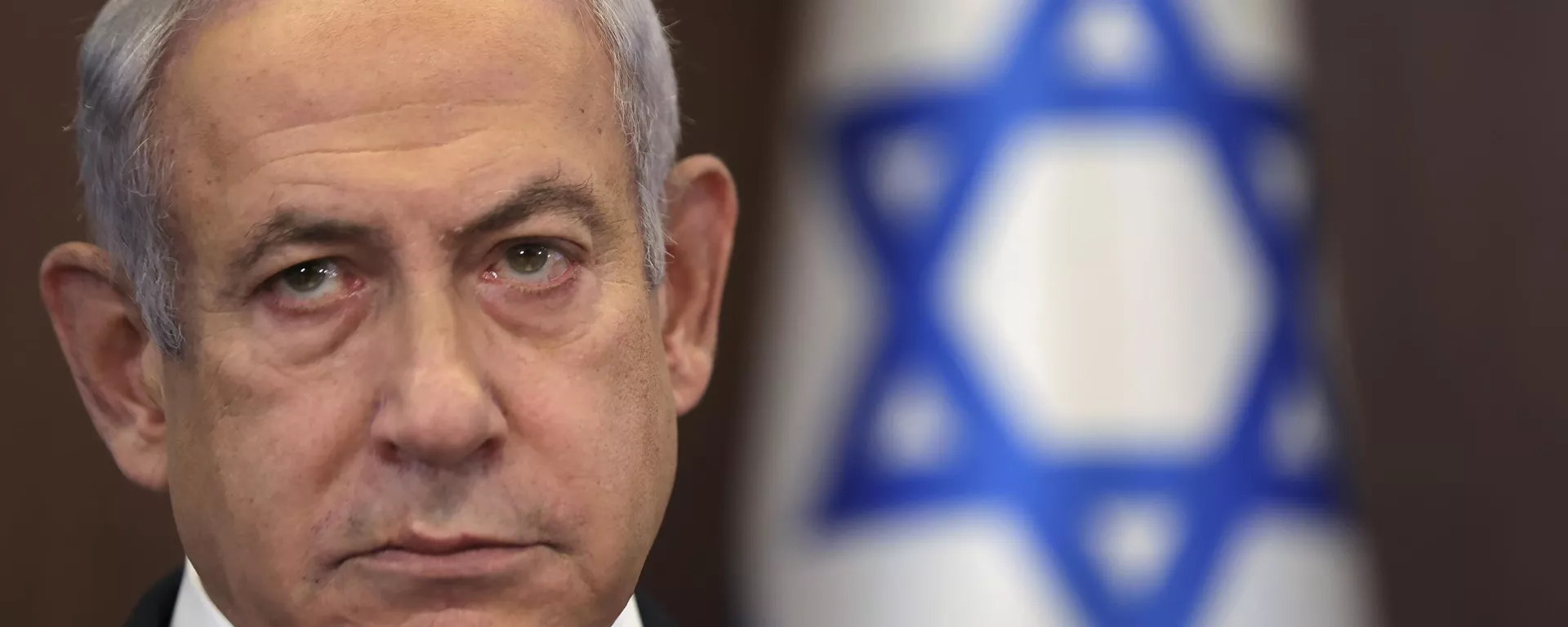O primeiro-ministro israelense Benjamin Netanyahu participa da reunião semanal de gabinete no gabinete do primeiro-ministro em Jerusalém, 25 de junho de 2023 - Sputnik Brasil, 1920, 07.10.2023