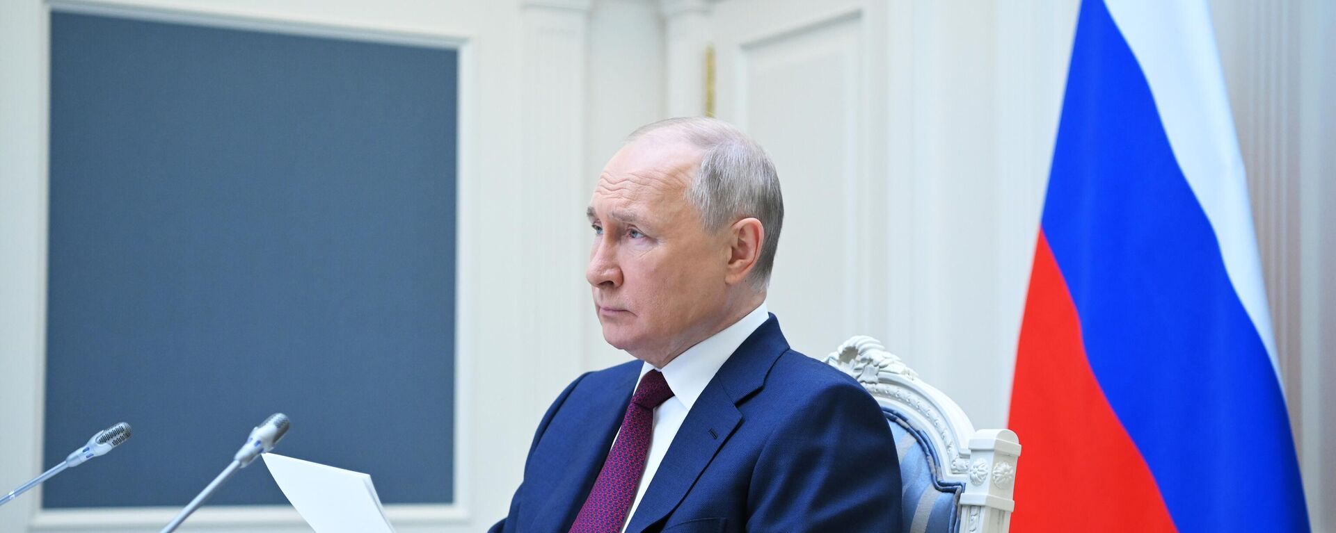 Presidente russo, Vladimir Putin, participa por videoconferência da reunião dos líderes dos países-membros da Organização para Cooperação de Xangai, 4 de julho de 2023 - Sputnik Brasil, 1920, 19.12.2023