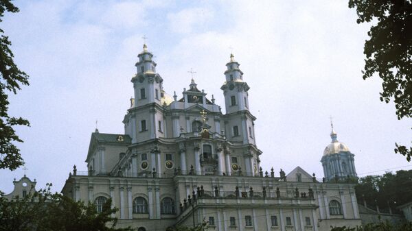 O Mosteiro de Pochaev, em Pochaev, região de Ternopol, Ucrânia - Sputnik Brasil