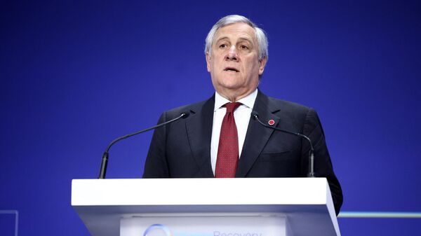 O ministro das Relações Exteriores da Itália, Antonio Tajani, discursa em Londres, em 21 de junho de 2023 - Sputnik Brasil