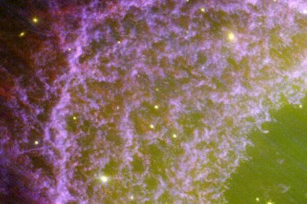 Vista de perto de parte da nebulosa mostra que o anel consiste de um grande número de pequenos aglomerados - Sputnik Brasil