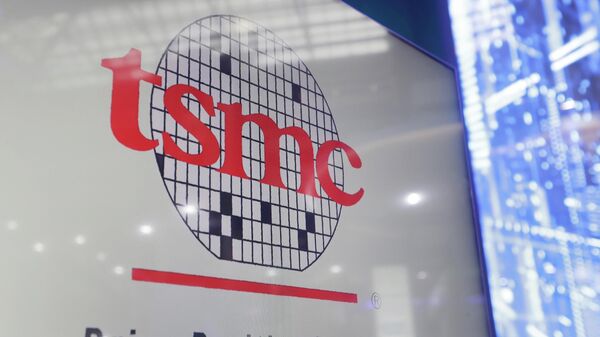 Esta foto mostra o ícone da TSMC (Taiwan Semiconductor Manufacturing Company) durante a Taiwan Innotech Expo no World Trade Center em Taipei, Taiwan, 14 de outubro de 2022 - Sputnik Brasil