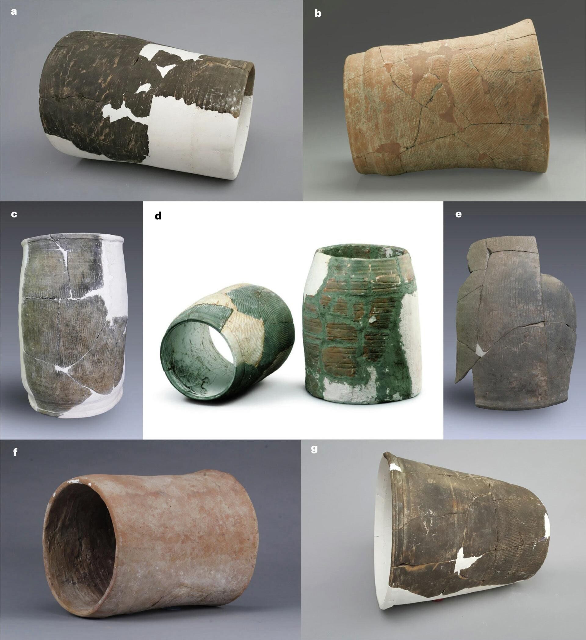 Para melhor preservação e exibição no futuro, a maioria dos tubos de cerâmica foi mantida in situ (em seu local original) após a escavação ou mantidos no depósito do Instituto Provincial de Henan de Relíquias Culturais e Arqueologia em Huaiyang. Alguns tubos são mantidos em vários museus agora, cortesia do Museu Henan (b), cortesia do Museu Nacional da China (d) e cortesia do Museu da Cultura Miaodigou Yangshao (f) - Sputnik Brasil, 1920, 17.08.2023