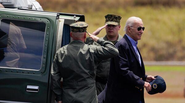 Presidente dos EUA, Joe Biden no aeroporto de Kapalua, no Havaí - Sputnik Brasil