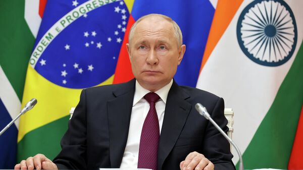 Vladimir Putin discursa na Cúpula do BRICS, 23 de agosto de 2023 - Sputnik Brasil