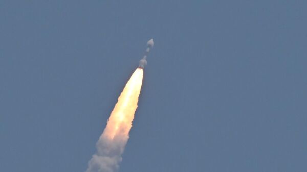 Foguete indiano com estação de pesquisa Aditya-L1 é lançado do centro de lançamento na ilha de Sriharikota, Índia, em 2 de setembro de 2023 - Sputnik Brasil
