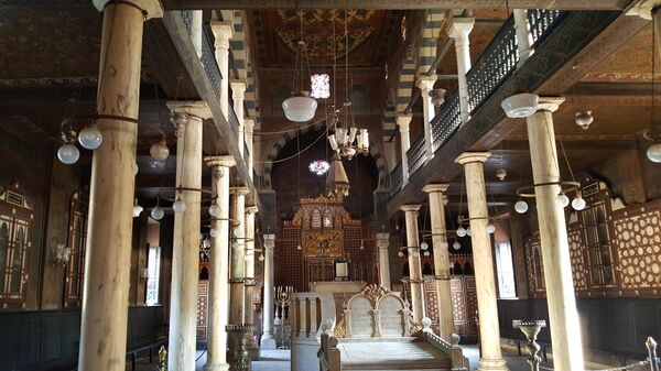 Piso inferior da Sinagoga Ben Ezra no Cairo, Egito - Sputnik Brasil
