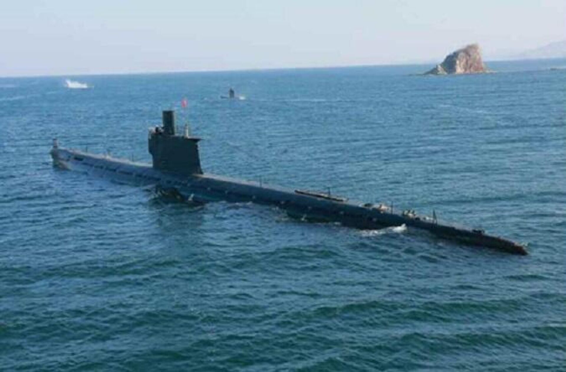 Submarino da classe Sinpo da Coreia do Norte (imagem referencial). - Sputnik Brasil, 1920, 09.09.2023