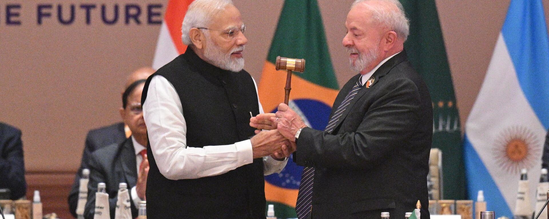 Premiê indiano Narendra Modi e o presidente brasileiro Lula da Silva na Cúpula do G20 em Nova Deli, 10 de setembro de 2023 - Sputnik Brasil, 1920, 11.09.2023