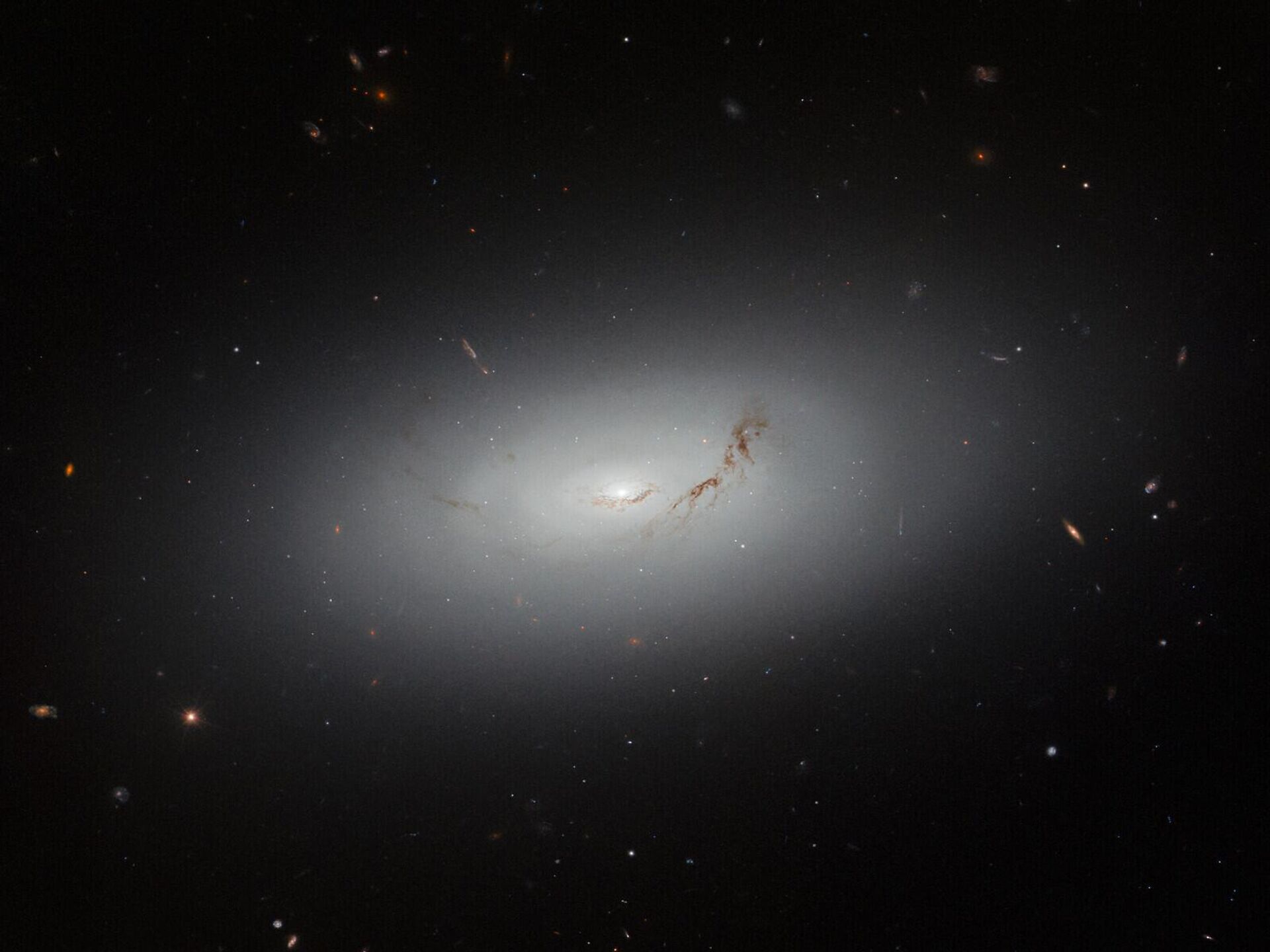 Galáxia lenticular NGC 3156 - Sputnik Brasil, 1920, 11.09.2023