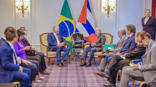 Presidente da República, Luiz Inácio Lula da Silva, durante encontro com o Presidente da República de Cuba, Miguel Díaz-Canel Bermúdez. - Sputnik Brasil