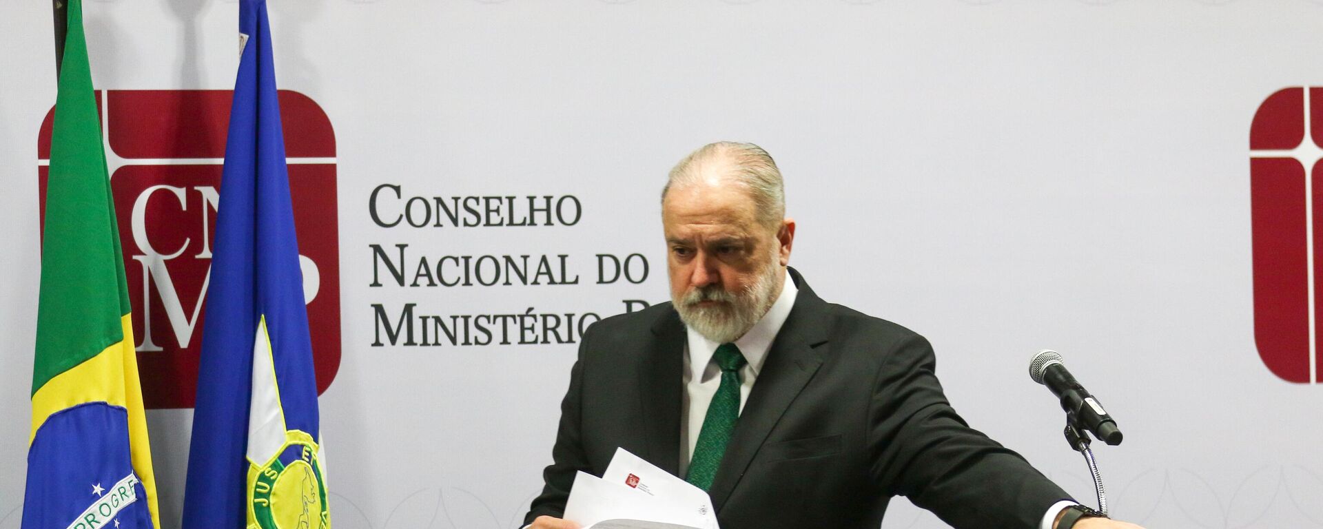 Augusto Aras participa de sua última sessão no Conselho Nacional do Ministério Público (CNMP) como procurador-geral da República, em 25 de setembro de 2023 - Sputnik Brasil, 1920, 25.09.2023