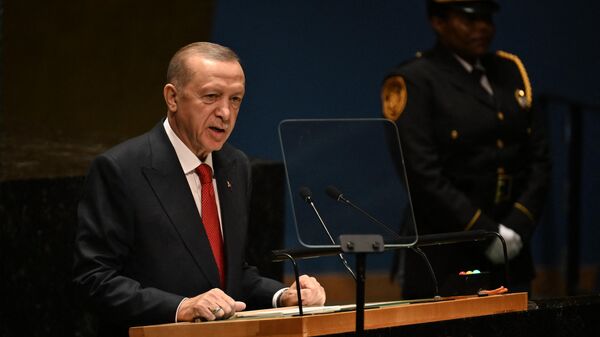 O presidente turco, Recep Tayyip Erdogan, discursa na 78ª Assembleia Geral das Nações Unidas na sede da ONU na cidade de Nova York, em 19 de setembro de 2023 - Sputnik Brasil