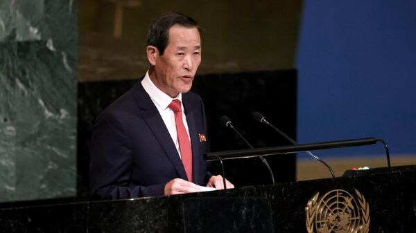 O representante permanente das Nações Unidas, Kim Song, da Coreia do Norte, discursa na 77ª sessão da Assembleia Geral da ONU, na sede da ONU, em 26 de setembro de 2023 - Sputnik Brasil