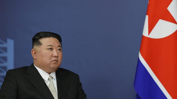 O líder da Coreia do Norte, Kim Jong-un, durante sua reunião no Cosmódromo de Vostochny, na região de Amur, em 13 de setembro de 2023 - Sputnik Brasil